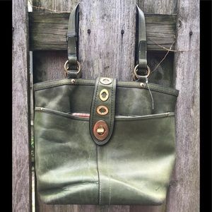 SOLD COACH shoulder handbag green